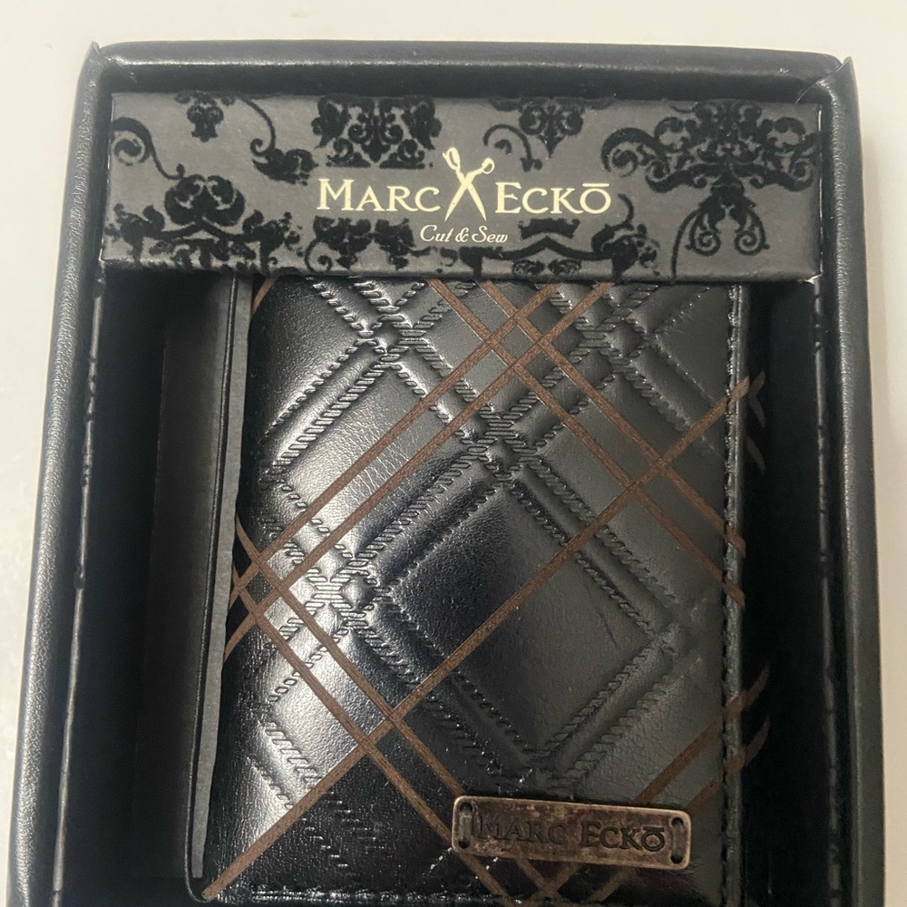 Marc Ecko trifold leather wallet